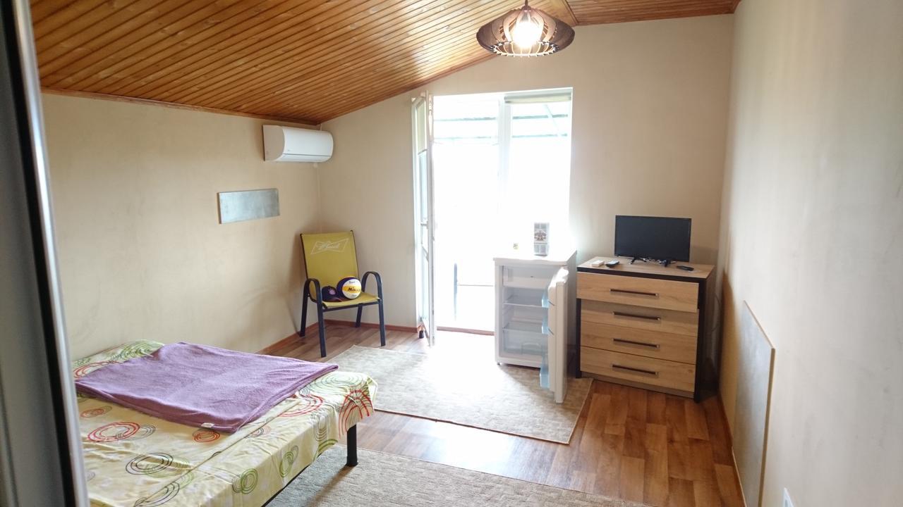 Guest House Dacha Каролино-Бугаз Екстериор снимка