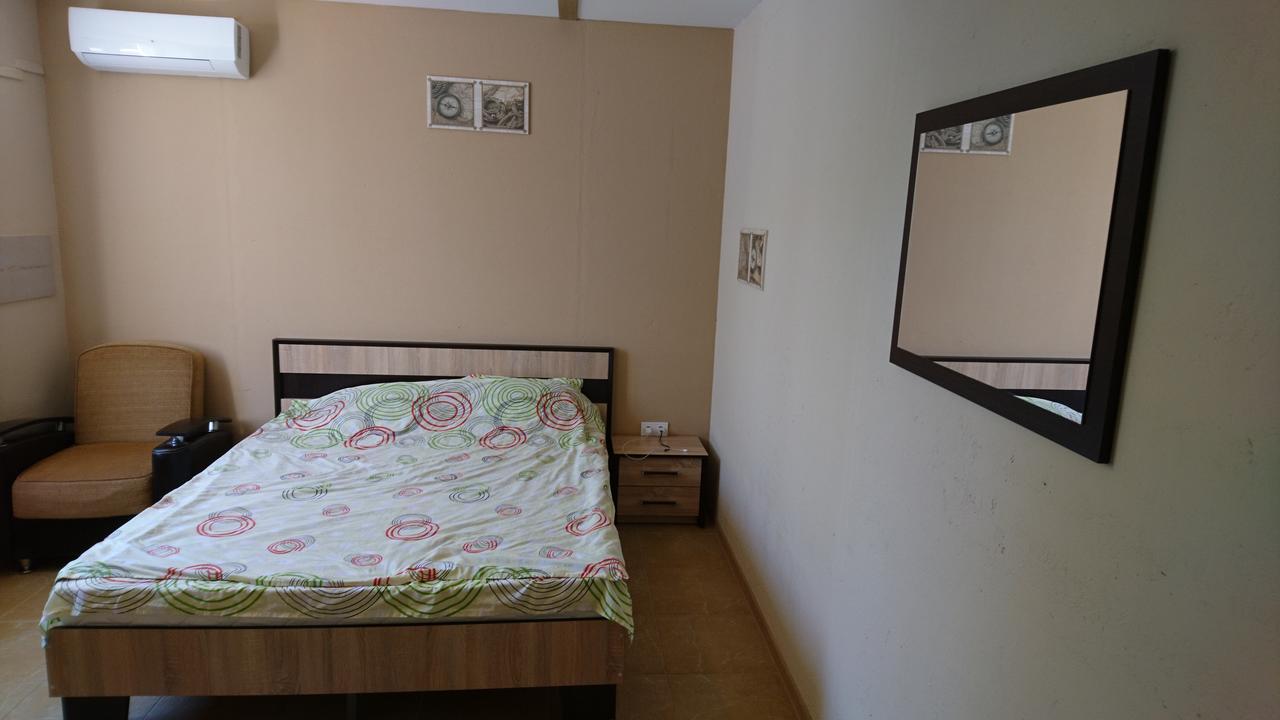 Guest House Dacha Каролино-Бугаз Екстериор снимка