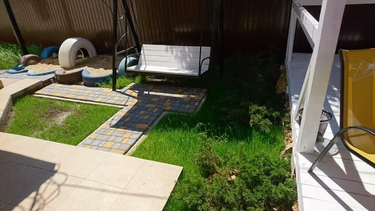 Guest House Dacha Каролино-Бугаз Екстериор снимка